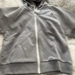 New Balance グレー パーカー Mサイズ