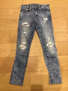 アメリカンイーグル　パンツ　スキニー　ダメージジーンズ　美品