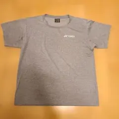 tシャツ o