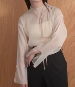 新品】Studio Doe Vネック テンセル シアーシャツ - メルカリ