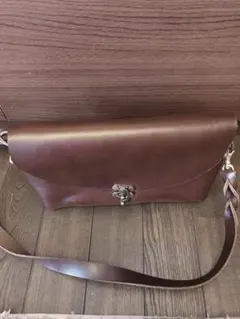 値下げ！ハンドメイド革ショルダーバッグ