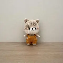 あみぐるみ　柴犬 モカカラー × キャラメルサロペット 手のひらサイズ