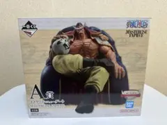 白ヒゲフィギュア