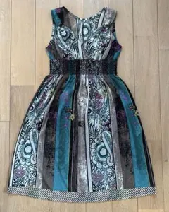 armoire caprice ノースリーブひざ丈ワンピース　インポート製