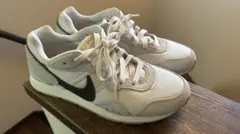 NIKE／ナイキ　スニーカー　ブラウン系