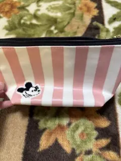 ミニーマウス刺繍ポーチ ピンクストライプ