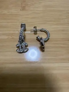 ロゴピアス CCマーク シルバーピアス