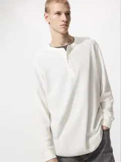 ユニクロ　ワッフルヘンリーネックtシャツ