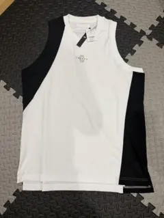 CRONOS ノースリーブタンクトップ ホワイト/ブラック　完売商品　サイズM CRONOS ノースリーブタンクトップ 新品 サイズM 完売商品 2025年最新