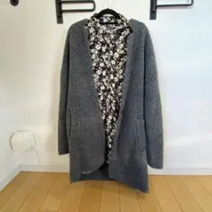 ZARA グレーユーズド加工ニットカーディガン＆花柄ワンピースセット