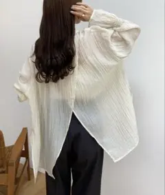 バックスリットシアーシャツ アイボリー Mのサムネイル