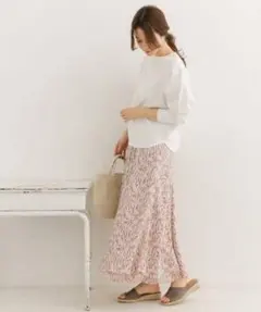 【URBAN RESEARCH DOORS】花柄マーメイドロングスカート