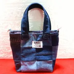 Item thumbnail for item c8ebe465-1abe-467b-a5b9-8e059826cea6