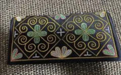 値下げ‼️新品未使用品‼️エスニック柄 刺繍 長財布 ブラック マグネット開閉