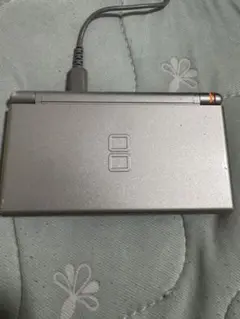 ジャンク品！Nintendo DS Lite シルバー 本体