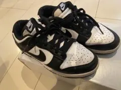 NIKE ブラック ホワイト スニーカー24.0
