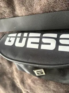 未使用　GUESS ボディバッグ ブラック