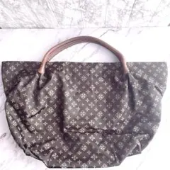 russet(ラシット)大容量モノグラム柄ナイロン×レザートートバッグ ブラウン