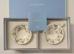 WEDGWOOD ワイルドストロベリー ペアカップ&ソーサー ピオニー