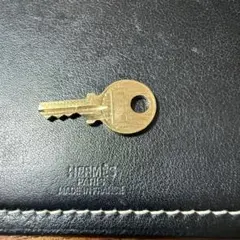 エルメス　カデナの鍵のみ　No.065 一本　ゴールド未使用のサムネイル