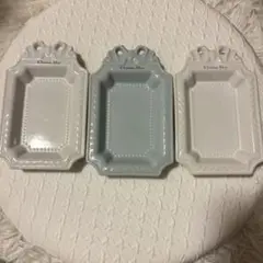 Christian Dior　小物　アクセサリー　小皿　3枚セット　陶器　灰皿 Christian Dior 小物 アクセサリー 小皿 3枚セット 陶器 灰皿 - メルカリ