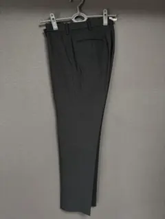 uniqlo スラックス 76