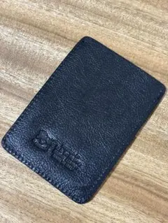 IL BISONTE パスケース ブラック 本革 定期入れ カードケース