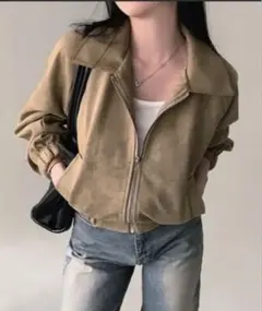 ベージュ テーラードジャケット