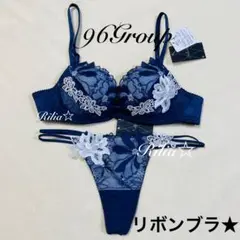 プラダを着た悪魔☆サルート☆新品☆ブラ☆タンガ☆ソング☆M☆96☆ネイビー