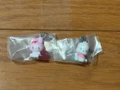サンリオキャラクターズ　エモきゅんめじるしアクセサリー　マイメロ ポチャッコ2個