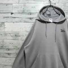 【リーボック】ワンポイントロゴ ゆるだぼ レトロ 希少 スウェット パーカー