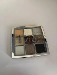 Dior バックステージアイパレット 001ユニバーサル
