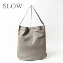 SLOW スロウ ショルダーバッグ 本革 レザー グレー ユニセックス シンプルのサムネイル