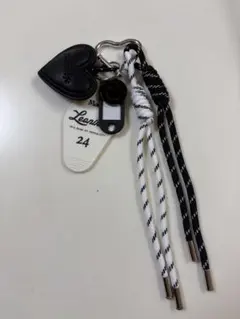 じゃらじゃらキーホルダー ハートモチーフキーチャーム　バッグチャーム