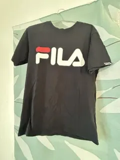 FILA ブラック Tシャツ Lサイズ