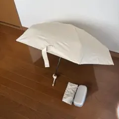 SALE》折りたたみ傘 日傘 晴雨兼用 雨傘 コンパクトサイズ ホワイトのサムネイル