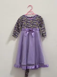 紫花柄ワンピース・ドレス