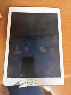 iPad Air 第1世代 32G - メルカリ