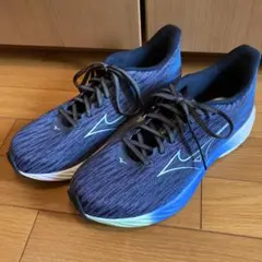 ミズノ　ウェーブライダー28 27.5㎝