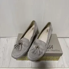 WA ORiental TRaffic　グレー　ヒール　タッセル付きパンプス