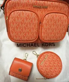 クロスボディ　ウィズ　テック　アタッチ