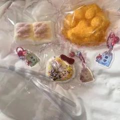 taonini タオニニ スクイーズ 食べ物 おまけ - メルカリ