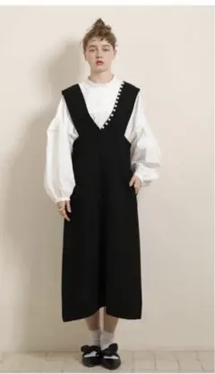 新品　アナナ　パール付　サスペンダーワンピースのサムネイル