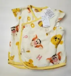 バースデイ☆新品未使用　くまのプーさんふわふわベスト　女の子　男の子