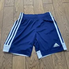 adidas ネイビー ハーフパンツ 3本ライン
