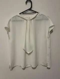 グリーンレーベルリラクシング　ボウタイブラウス