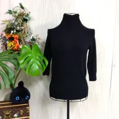 ZARA　黒タートルネックオフショルダー五分袖ニット　USA→S