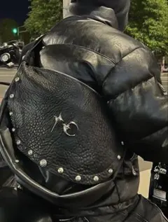 Item thumbnail for item c356da1c-6c89-4c36-9f85-d2ee4ce8824b