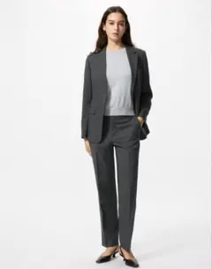 【UNIQLO】感動スリムパンツ ダークグレー タグ付き新品　サイズXS