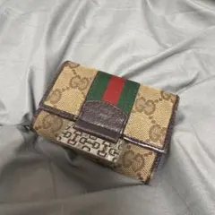 GUCCI GGキャンバス レザー キーケース